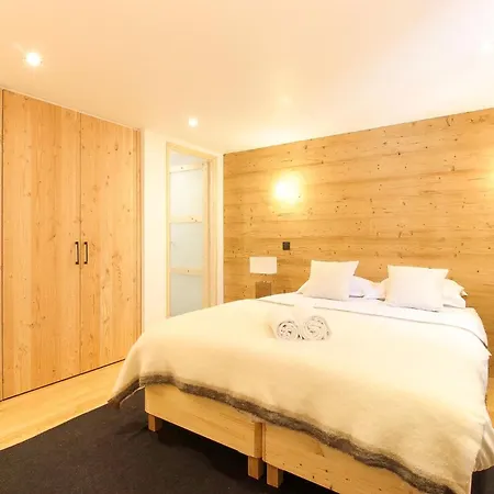 Chalet Bechar - 10pax - 155m2 Renove - Sauna - Jacuzzi - Vues Sur Le Massif Du Mont-blanc *