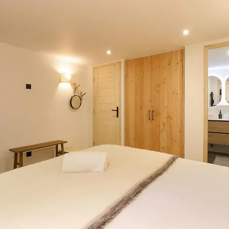 Bechar - 10pax - 155m2 Renove - Sauna - Jacuzzi - Vues Sur Le Massif Du Mont-blanc * Les Houches