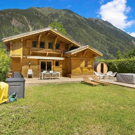 Bechar - 10pax - 155m2 Renove - Sauna - Jacuzzi - Vues Sur Le Massif Du Mont-blanc Chalet *